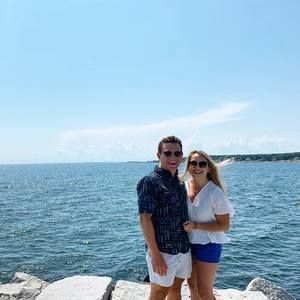 Meet your Posher, Holly